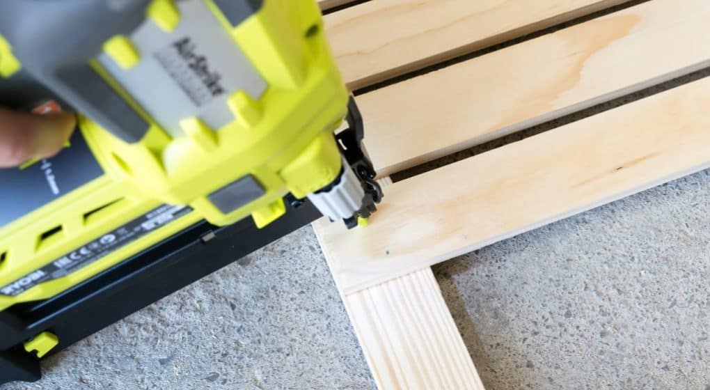 how to use a finish nailer
